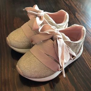 Toddler Cynthia Rowley Pink/Gold Sparkle Sneakers